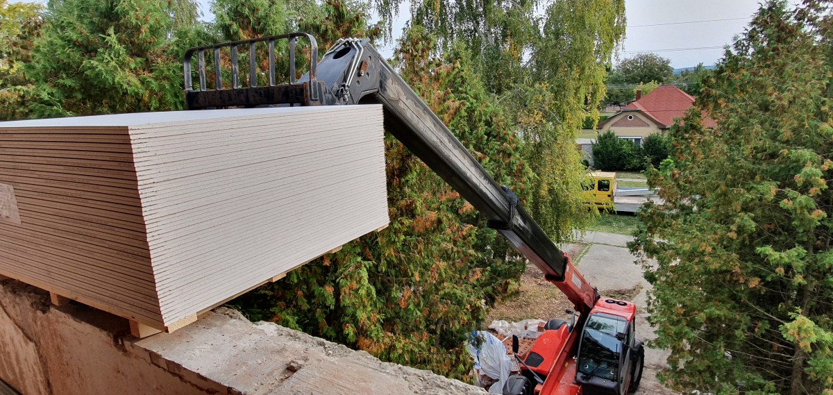 Akár 4 tonna tömeg